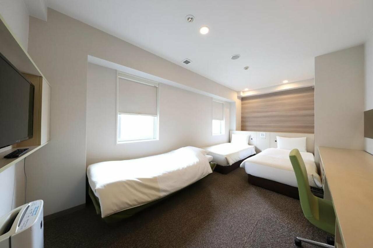 Фото Smile Hotel Osaka Tennoji