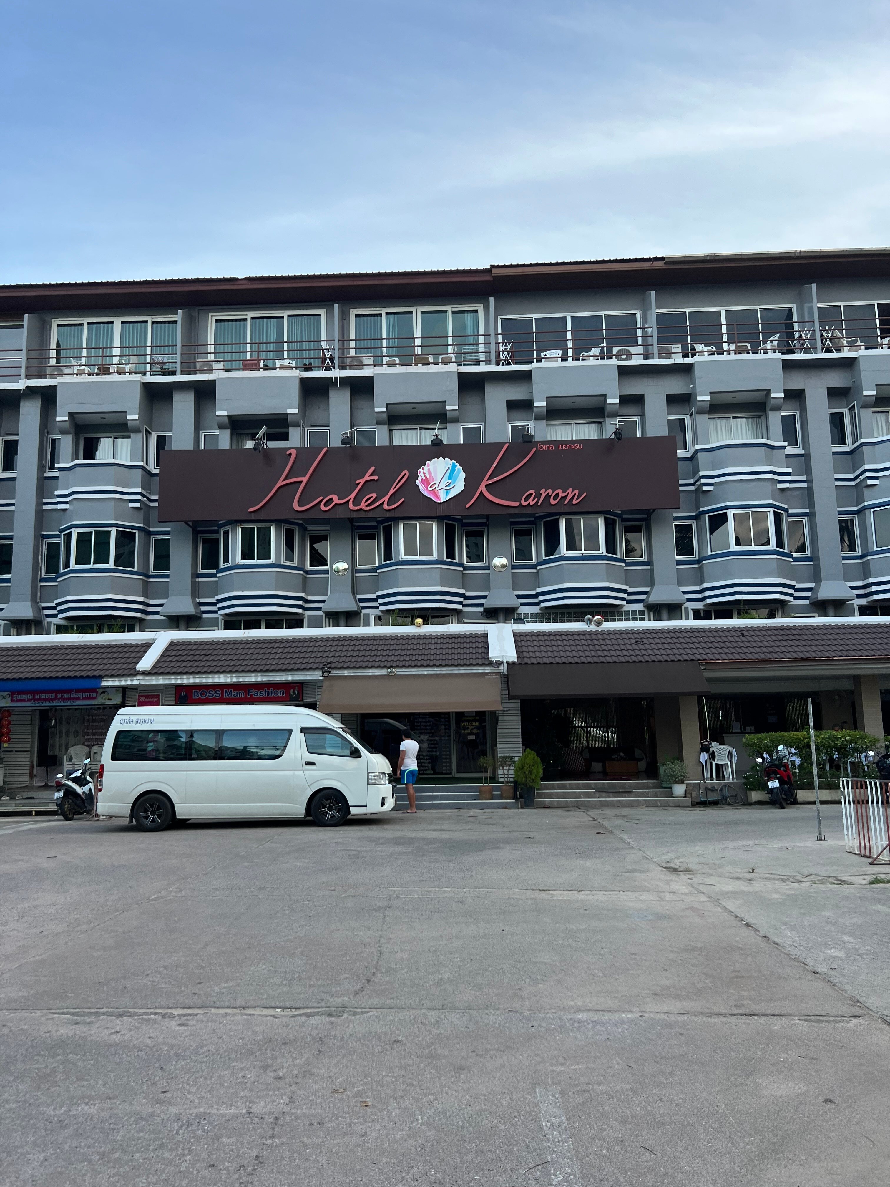 Фото Hotel De Karon