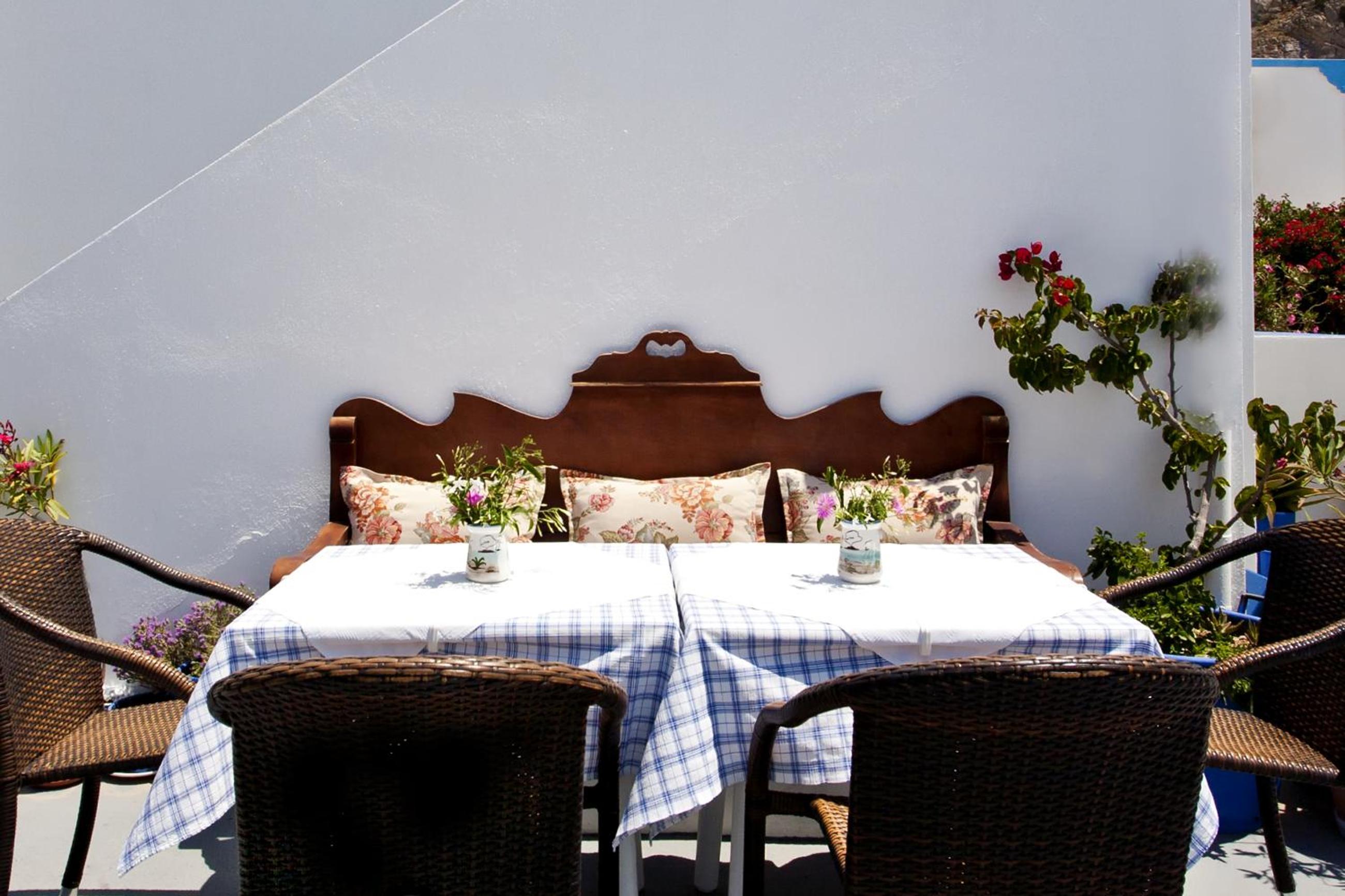 Фото Ancient Thera Studios