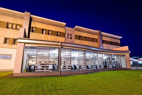 Гостиница Hotel Symfonia в Велюни