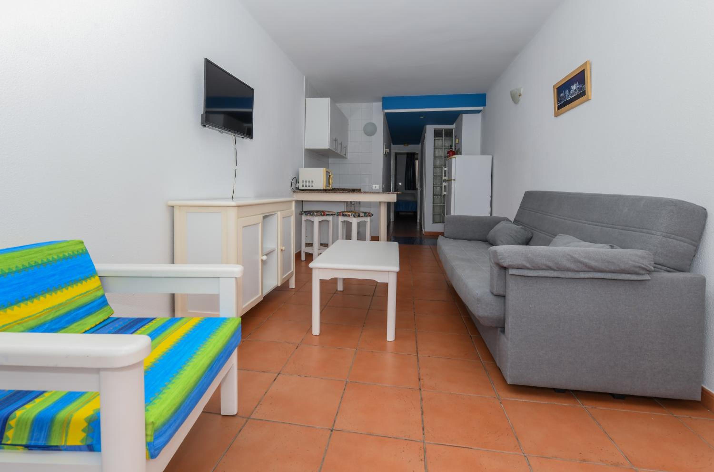 Фото Apartamentos Puerto Bello