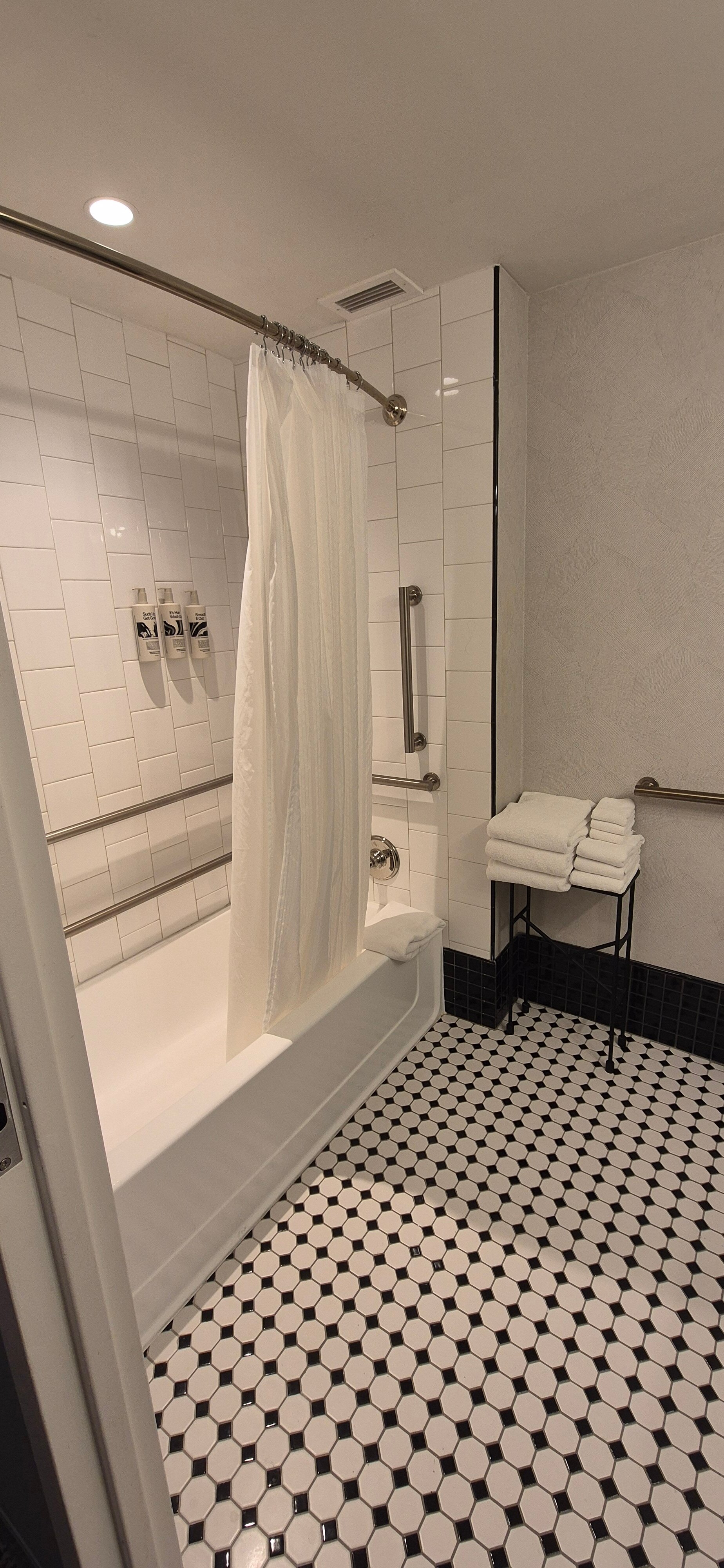 Фото Romer Hell's Kitchen