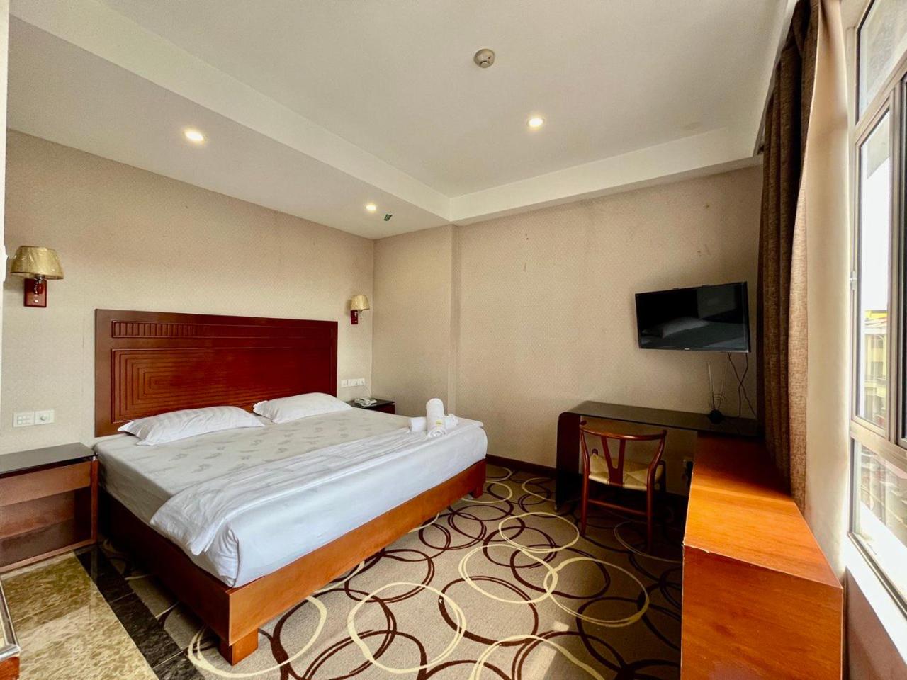 Фото Fan Holiday Hotel by Glex