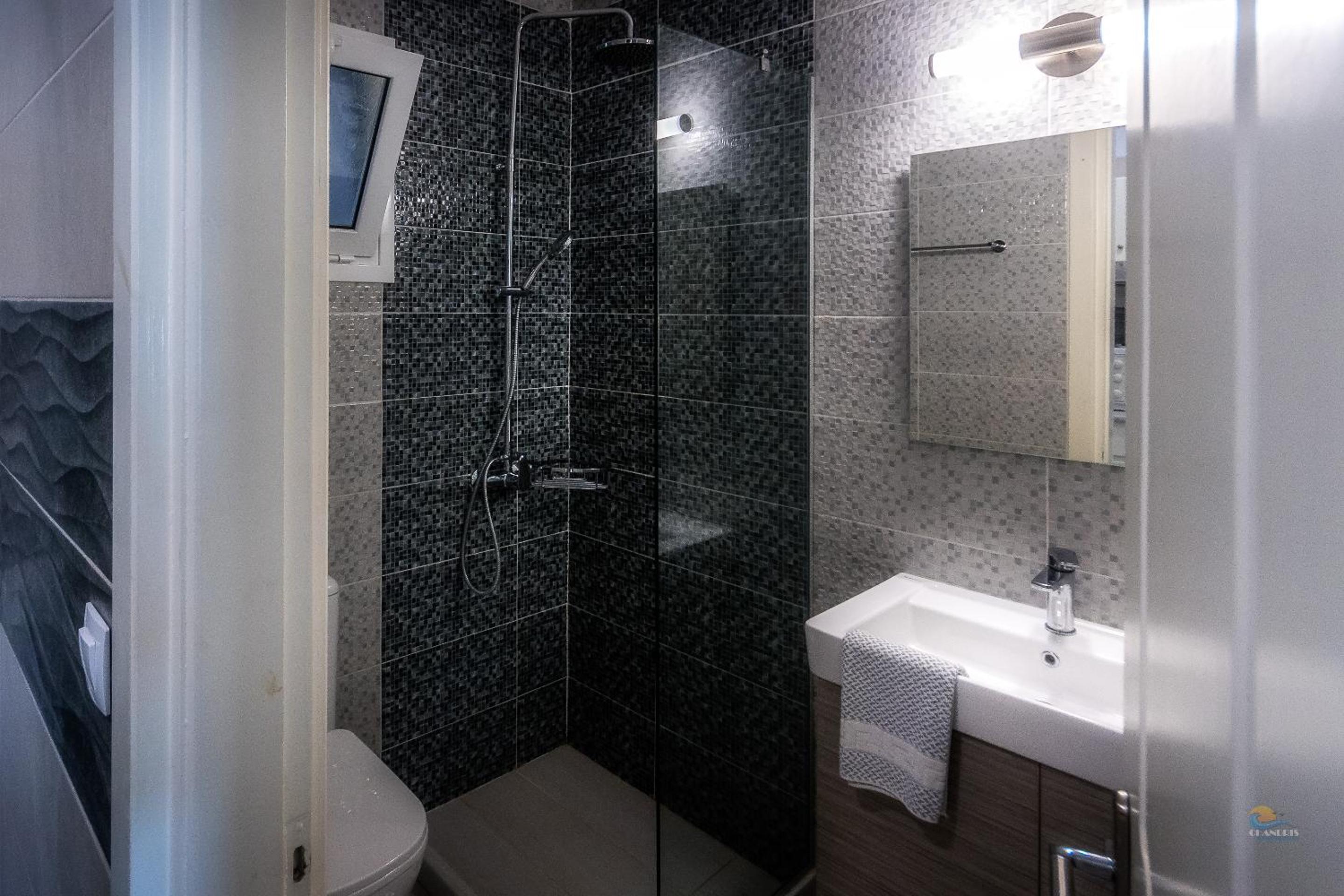 Фото Chandris Apartments