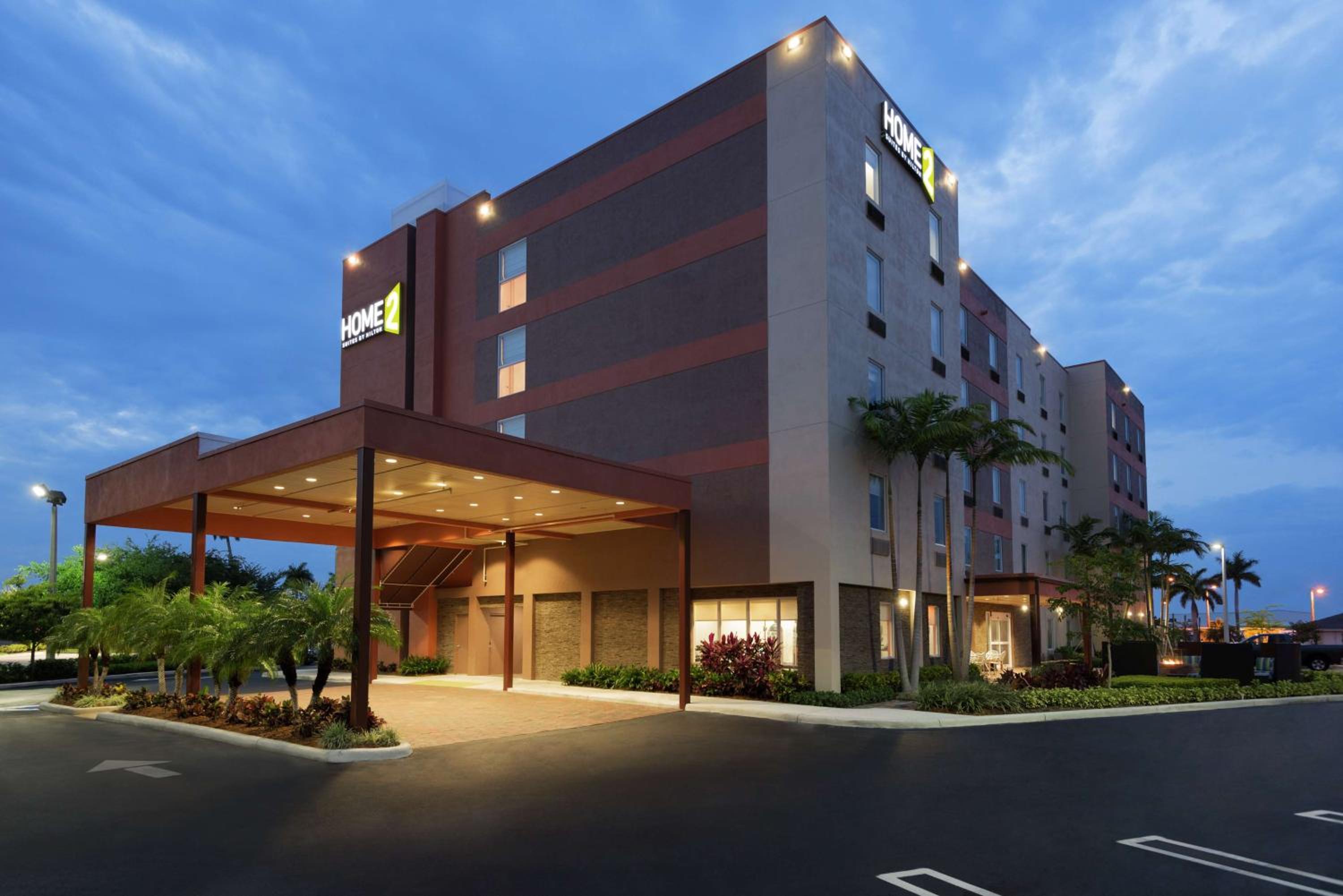 Фото Home2 Suites by Hilton Florida City, Fl