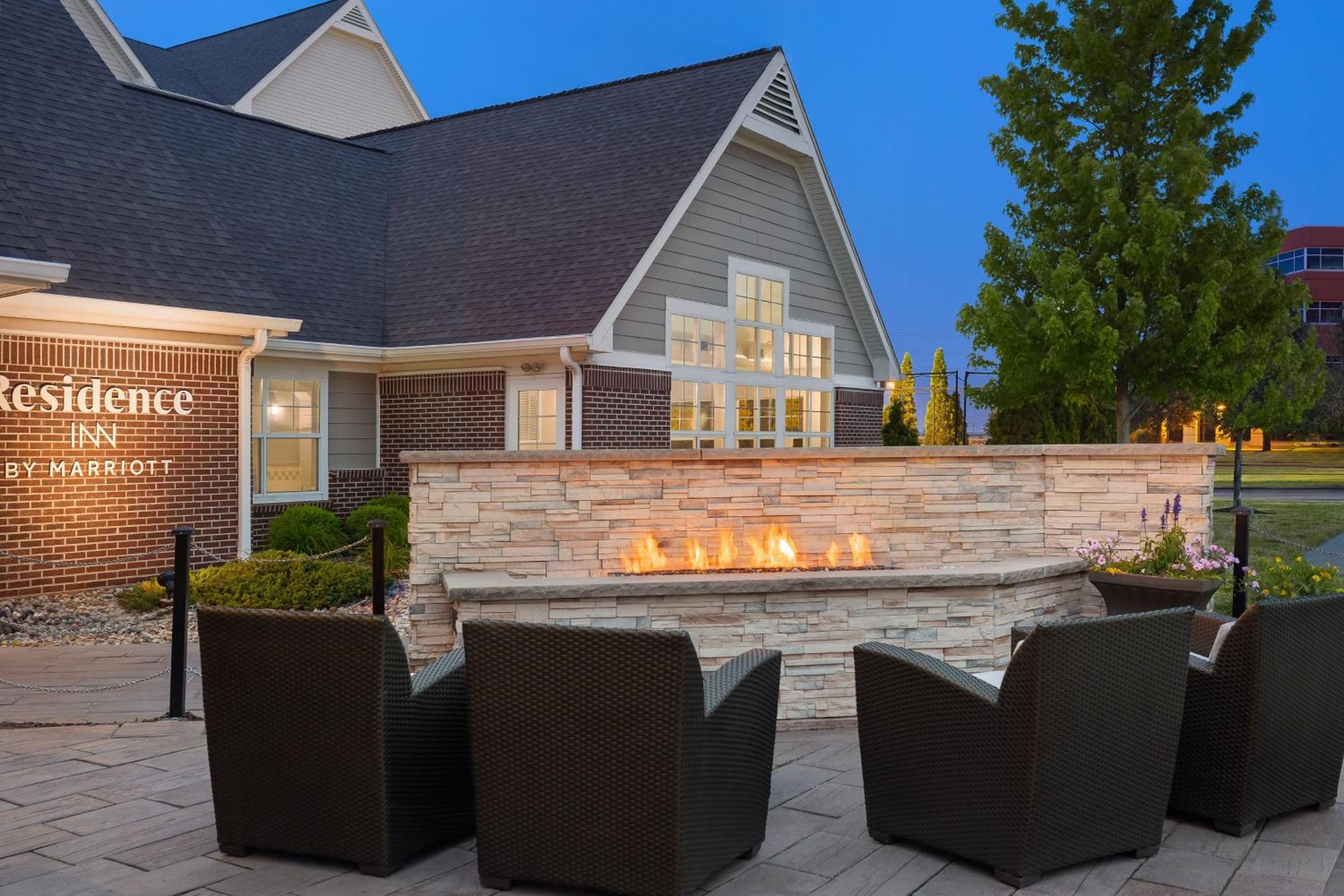 Фото Residence Inn by Marriott Madison West/Middleton