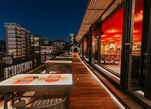 Гостиница Wyndham Grand Istanbul Kalamis Marina Hotel в Кадыкёй