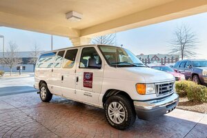 Гостиница Comfort Suites Cincinnati Airport