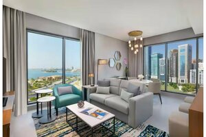 Гостиница DoubleTree by Hilton Sharjah Waterfront Hotel & Residences