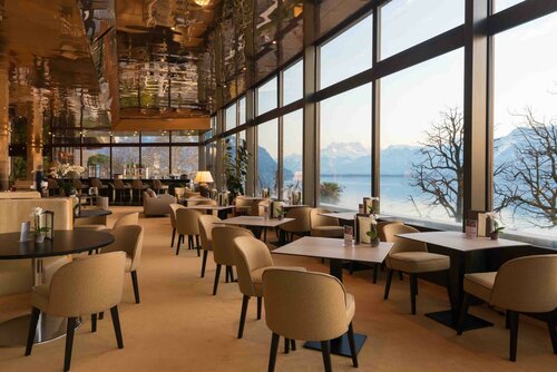 Гостиница Royal Plaza Montreux в Монтре