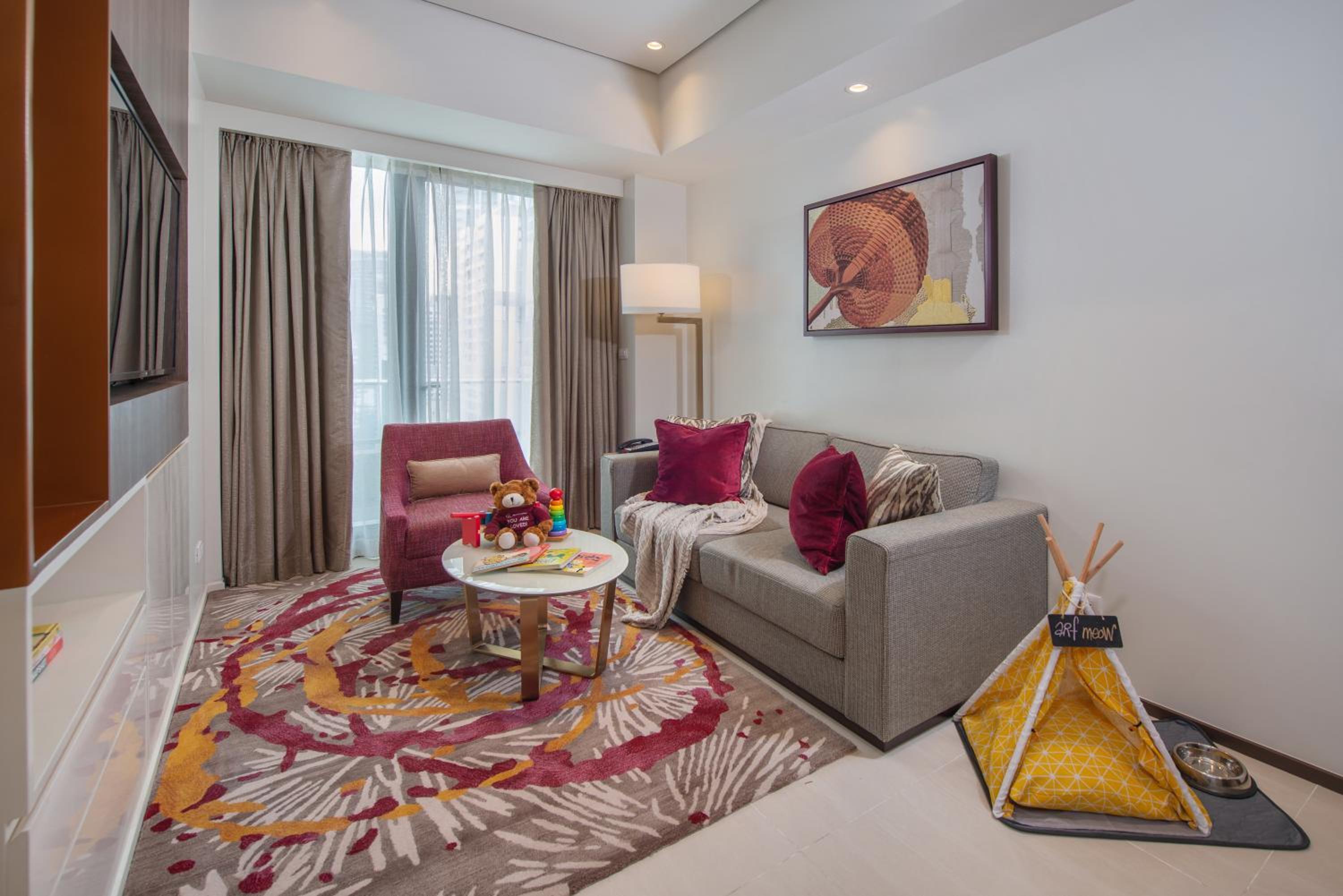 Фото Somerset Central Salcedo Makati