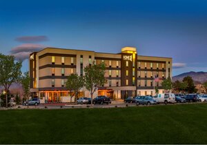 Гостиница Home2 Suites by Hilton Reno в Рино
