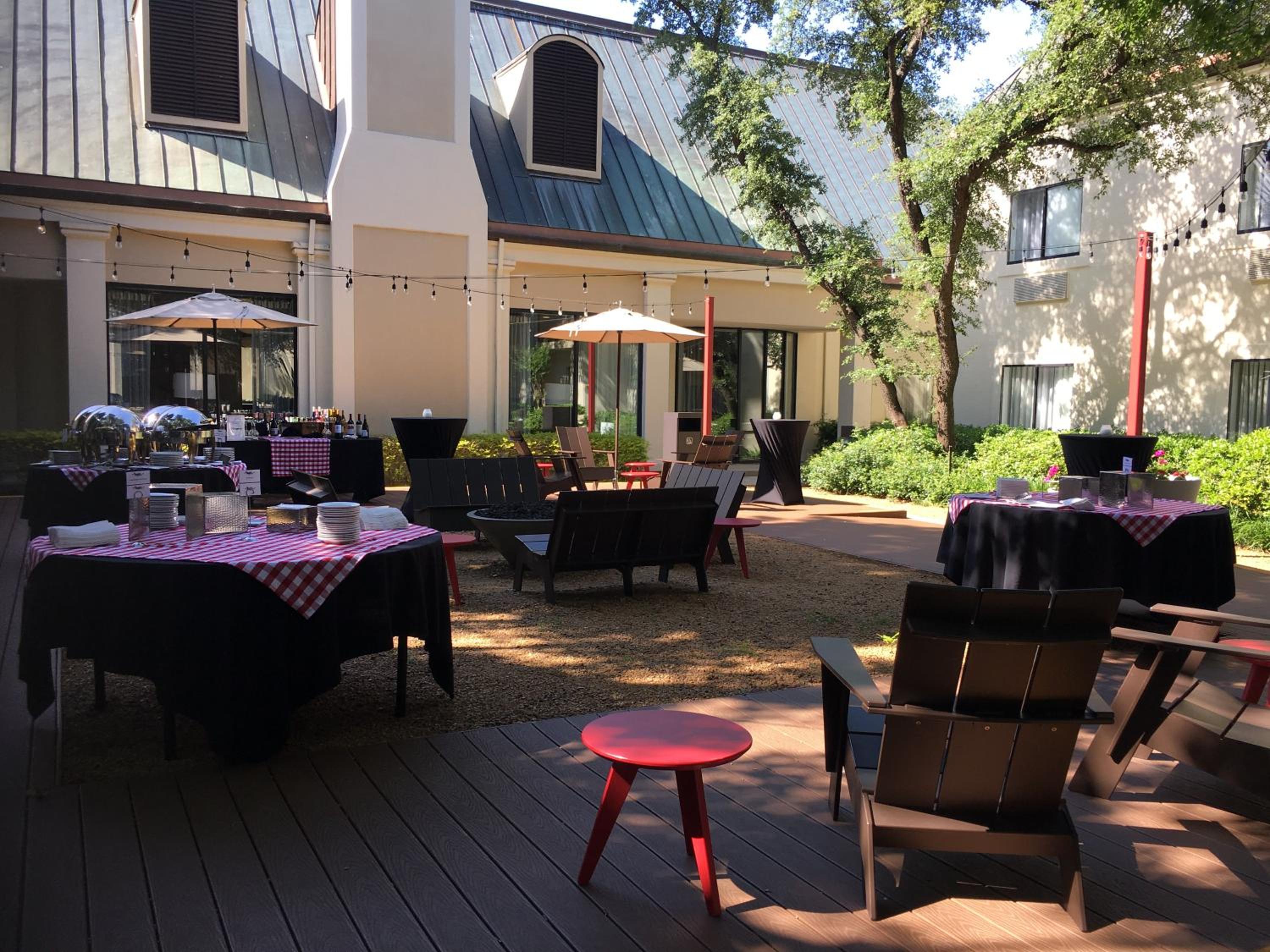 Фото Holiday Inn Irving Las Colinas, an Ihg Hotel