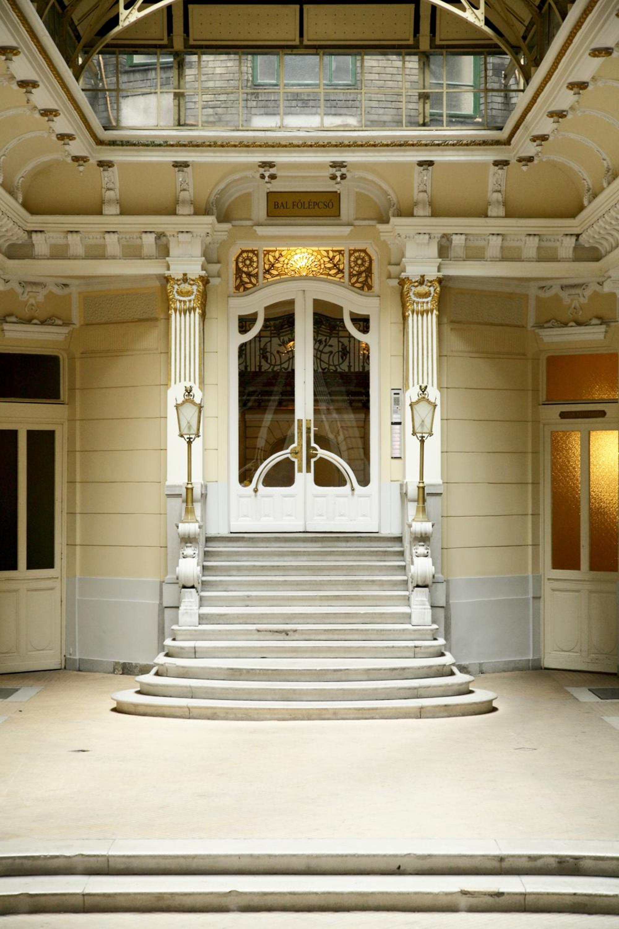 Фото Budapest Maverick Apartments