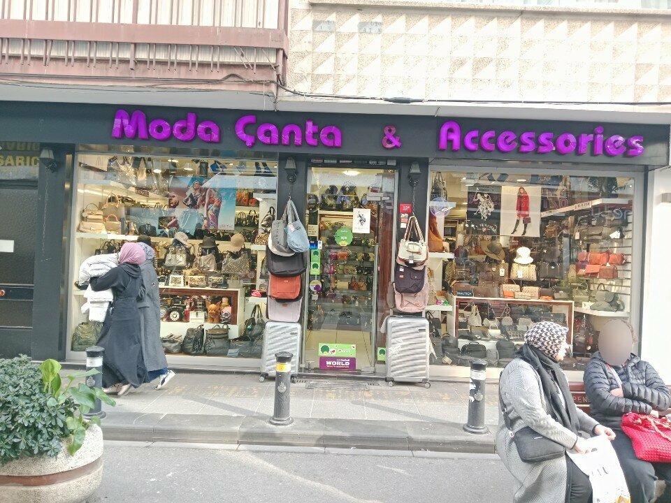 Bags and suitcases store Moda Canta, Istanbul, photo