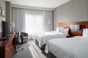 Гостиница Courtyard by Marriott Downtown Grand Rapids