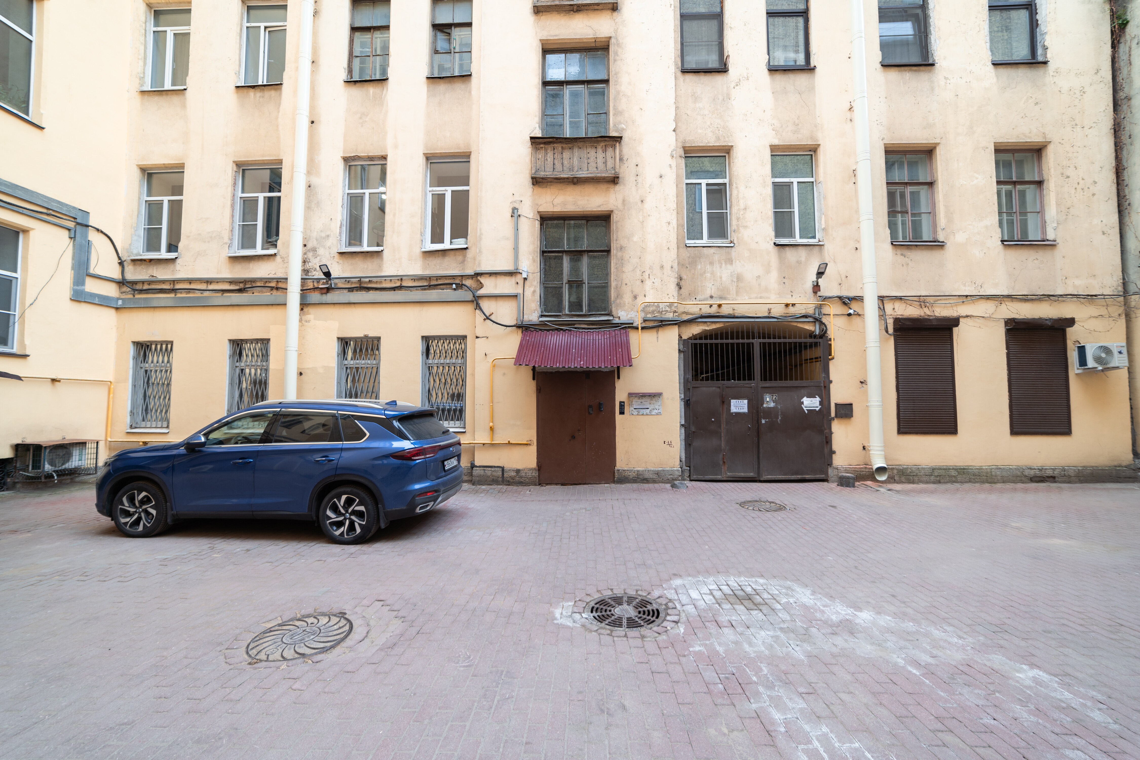 Фото ХотАпарт на Литейном