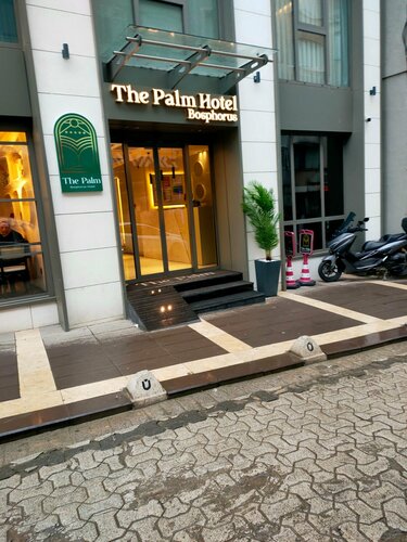Гостиница The Palm Bosphorus в Ускюдаре