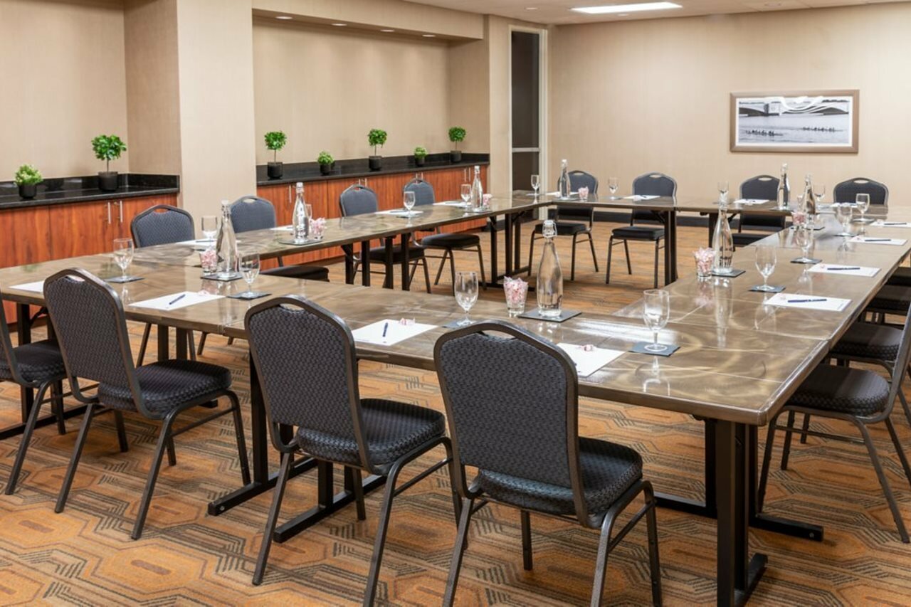 Фото 127107526406