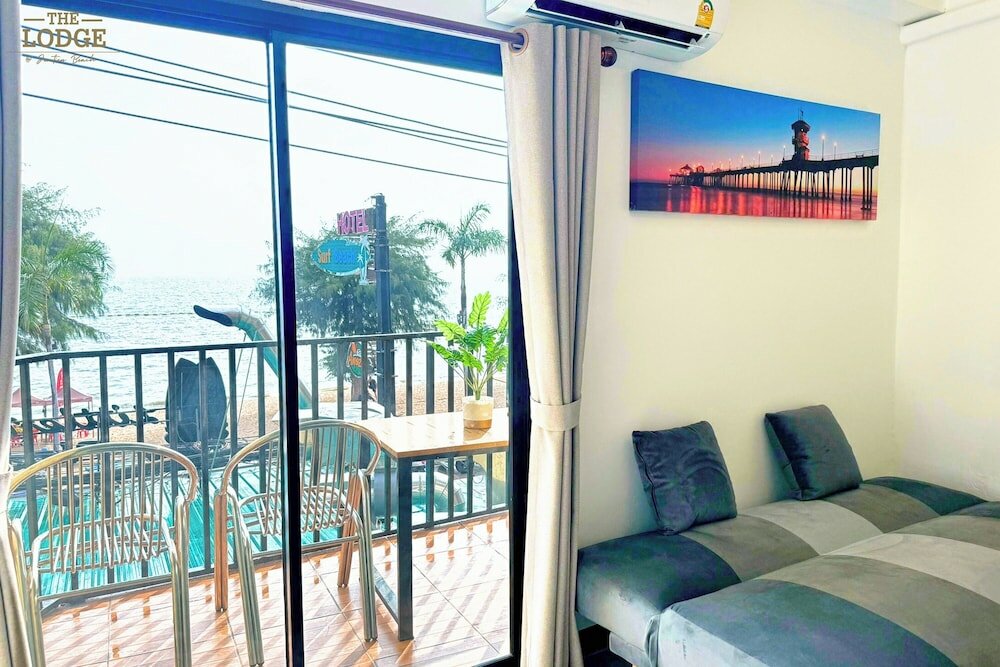 Фото The Lodge Jomtien 7