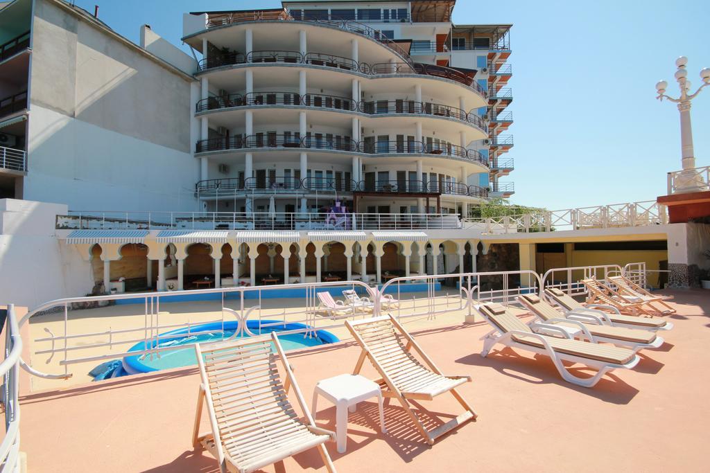 Фото Яхт-клуб