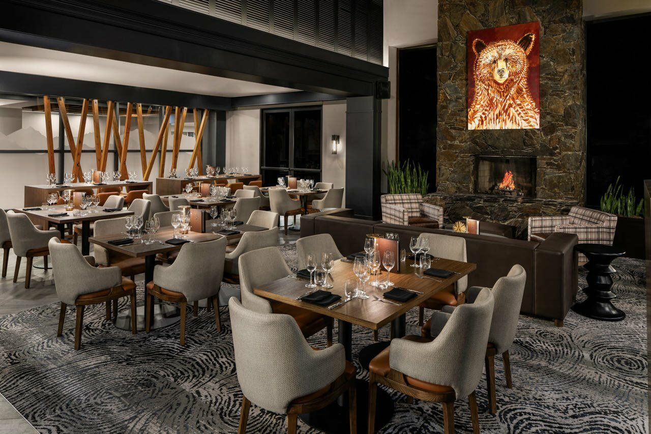 Фото Hilton Whistler Resort & SPA