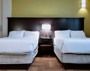 Staybridge Suites Baltimore - Inner Harbor, an IHG Hotel (Commerce Street, 17), hotel