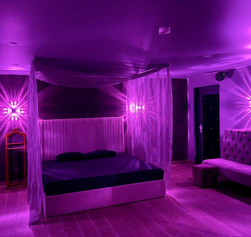 Yangi soxta yalangoch mashhurlar