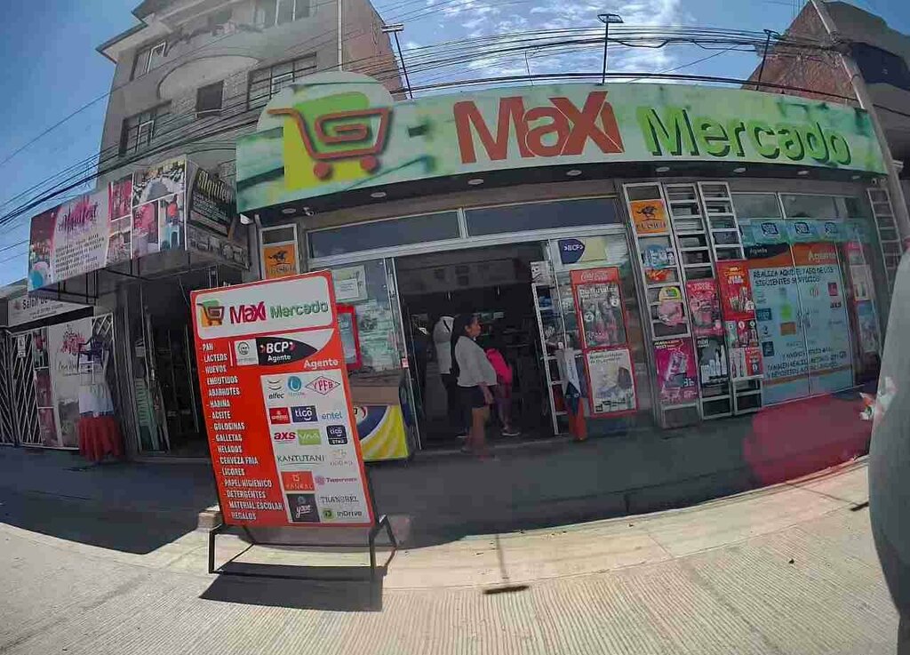 Supermarket Maxi Mercado, Cochabamba, photo