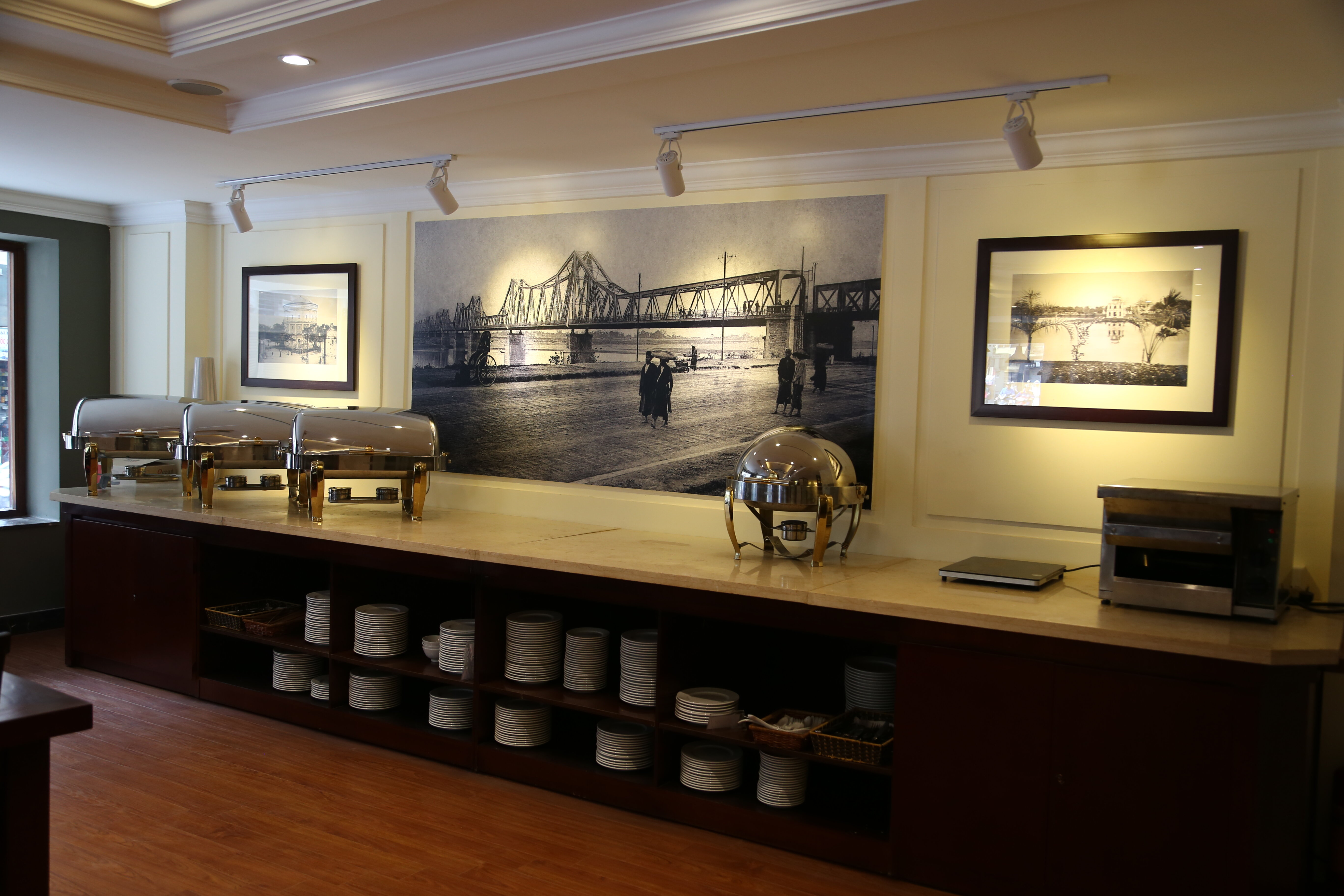 Фото La Passion Classic Hotel