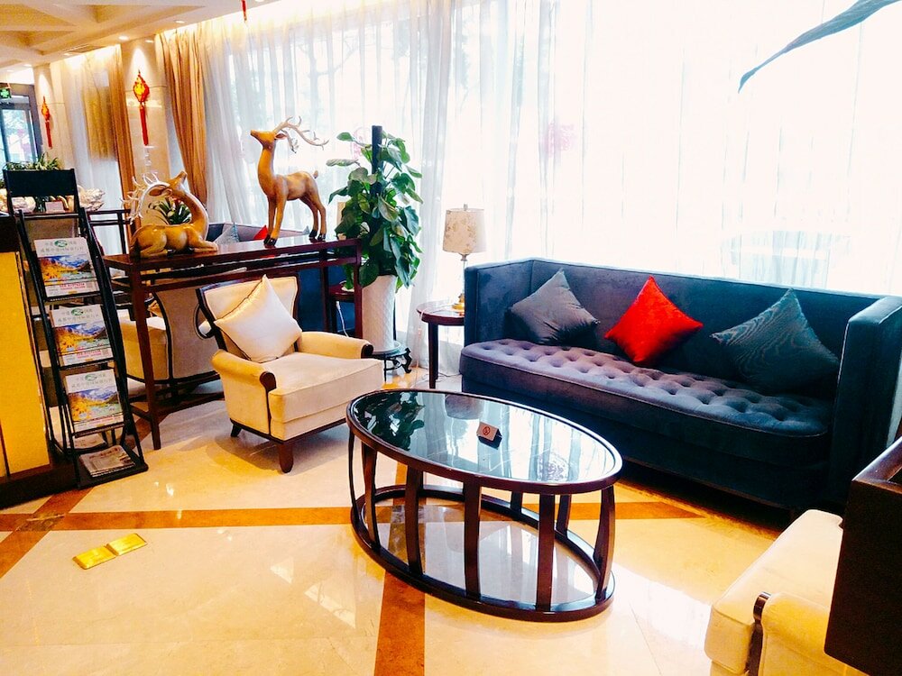 Фото Leeden Hotel Chengdu