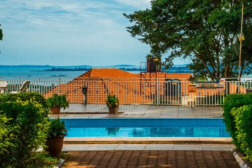 Гостиница Islet Hotel в Кампале