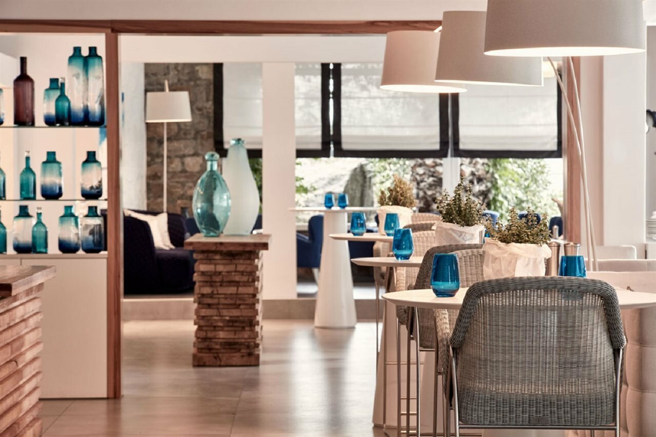 Фото Myconian Ambassador Hotel Relais & Chateaux