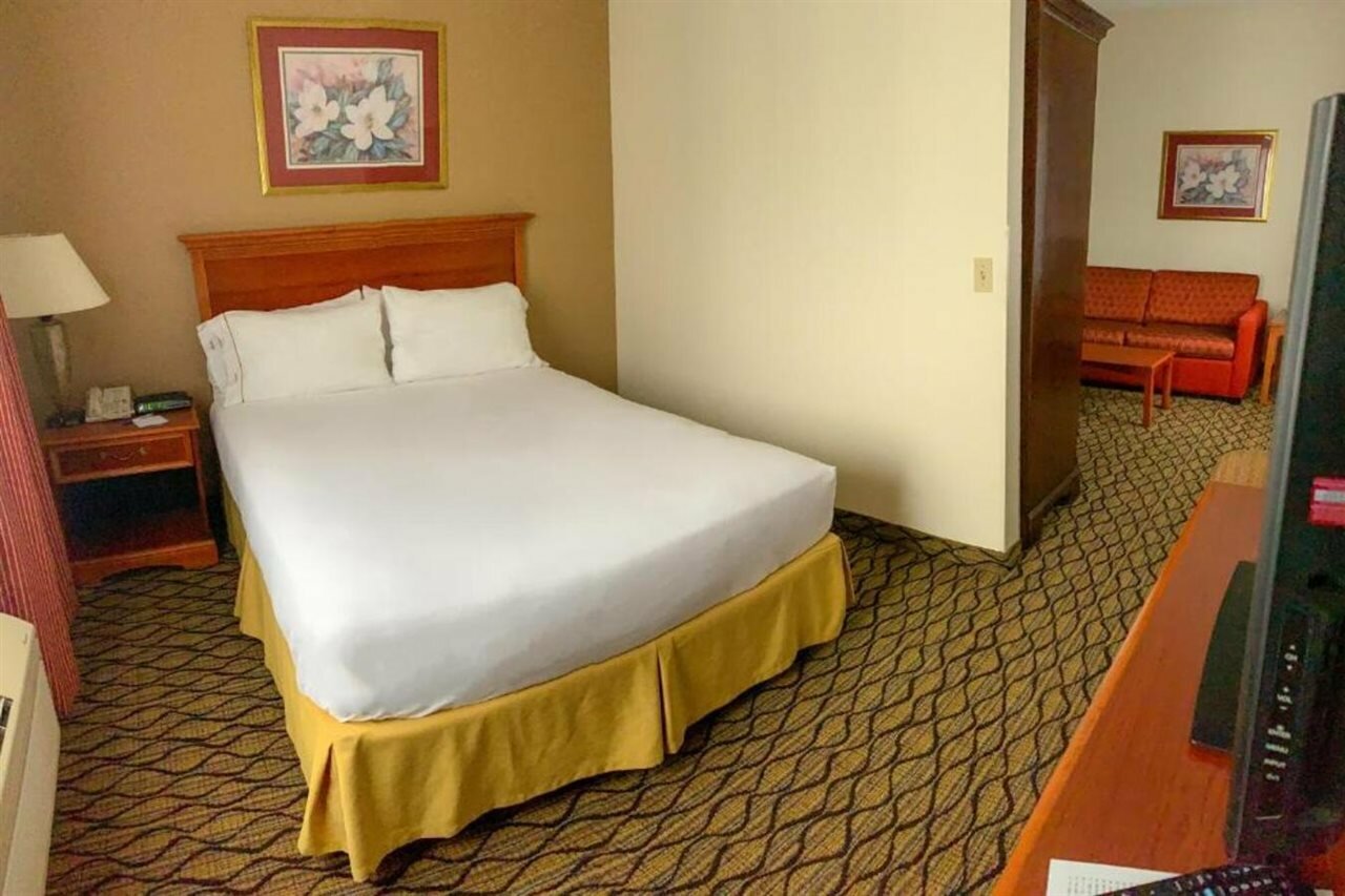 Фото Baymont by Wyndham Chelsea