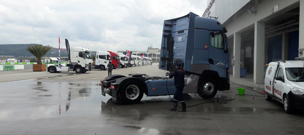 Trucks Cekpetrol Yıkama ve Yağlama Bakım Merkezi, Istanbul, photo
