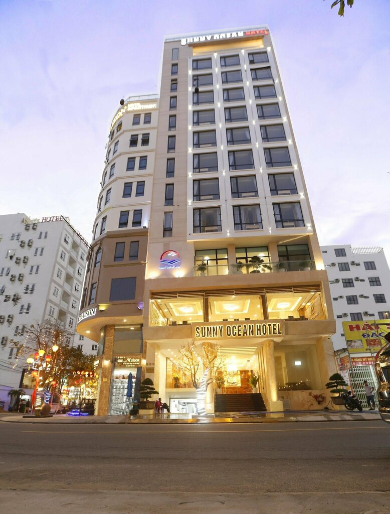 Гостиница Sunny Ocean Hotel & SPA, Дананг, фото