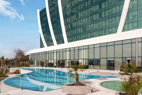 Гостиница Elite World Grand Istanbul Kucukyali в Малтепе
