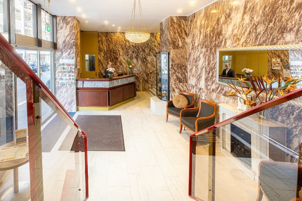 Фото Hotel Leonet