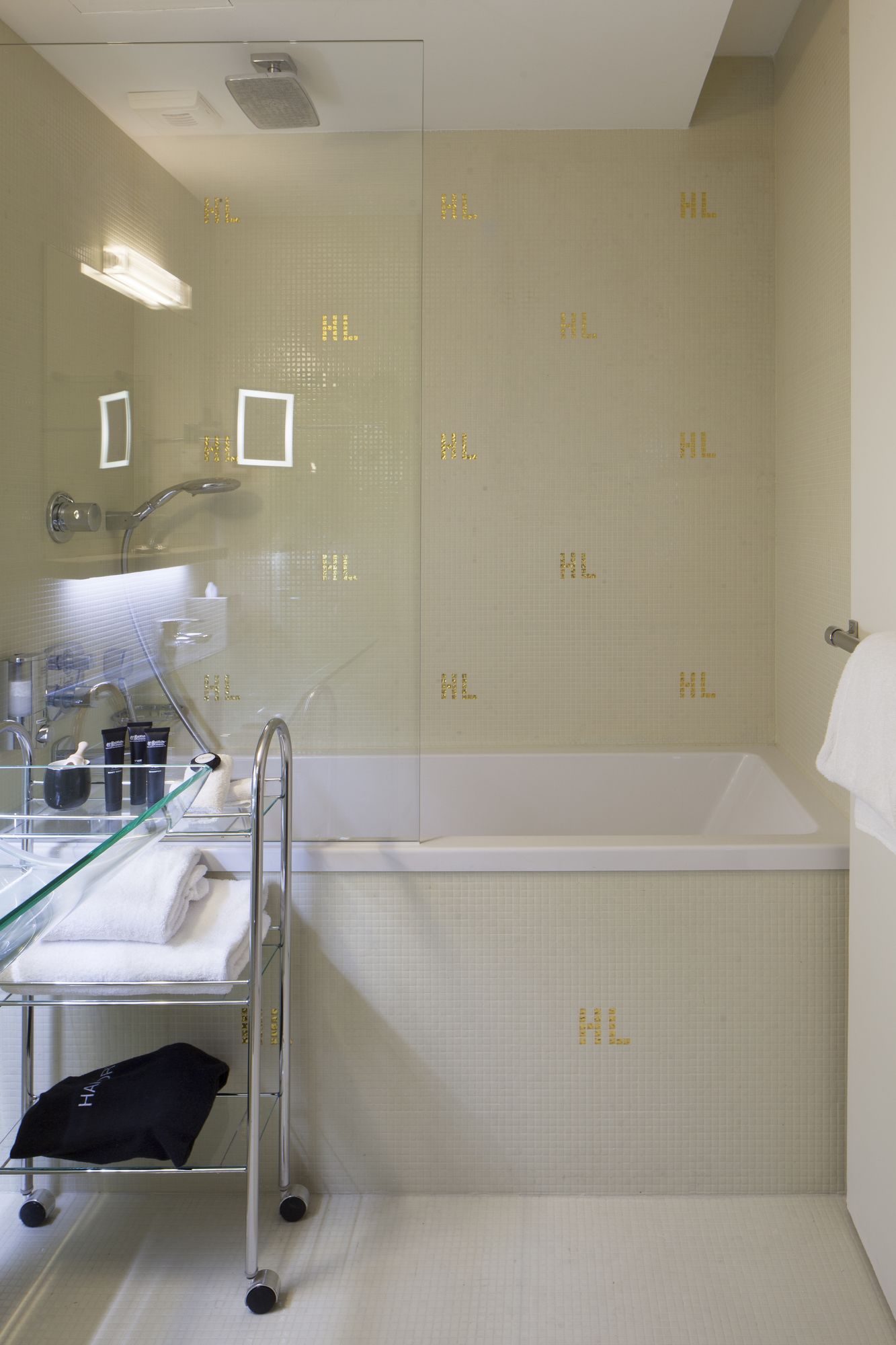 Фото La Pérouse Nantes