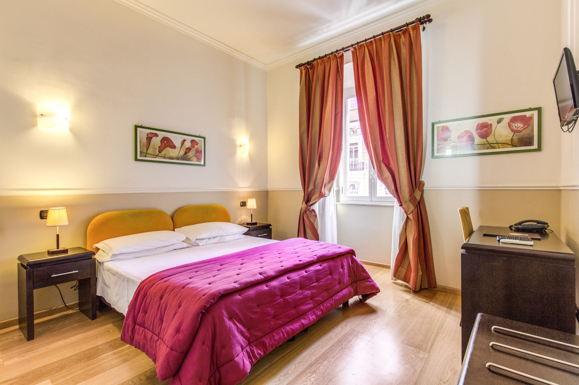 Фото Everest Inn Rome