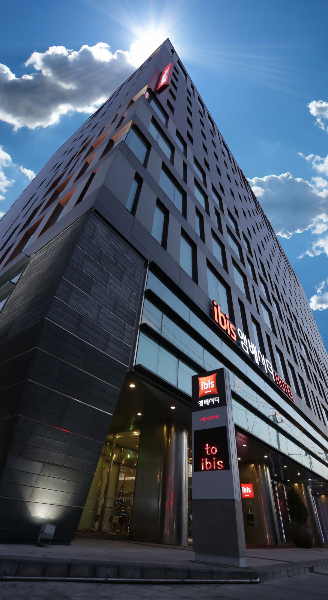 Фото Ibis Suwon Ambassador