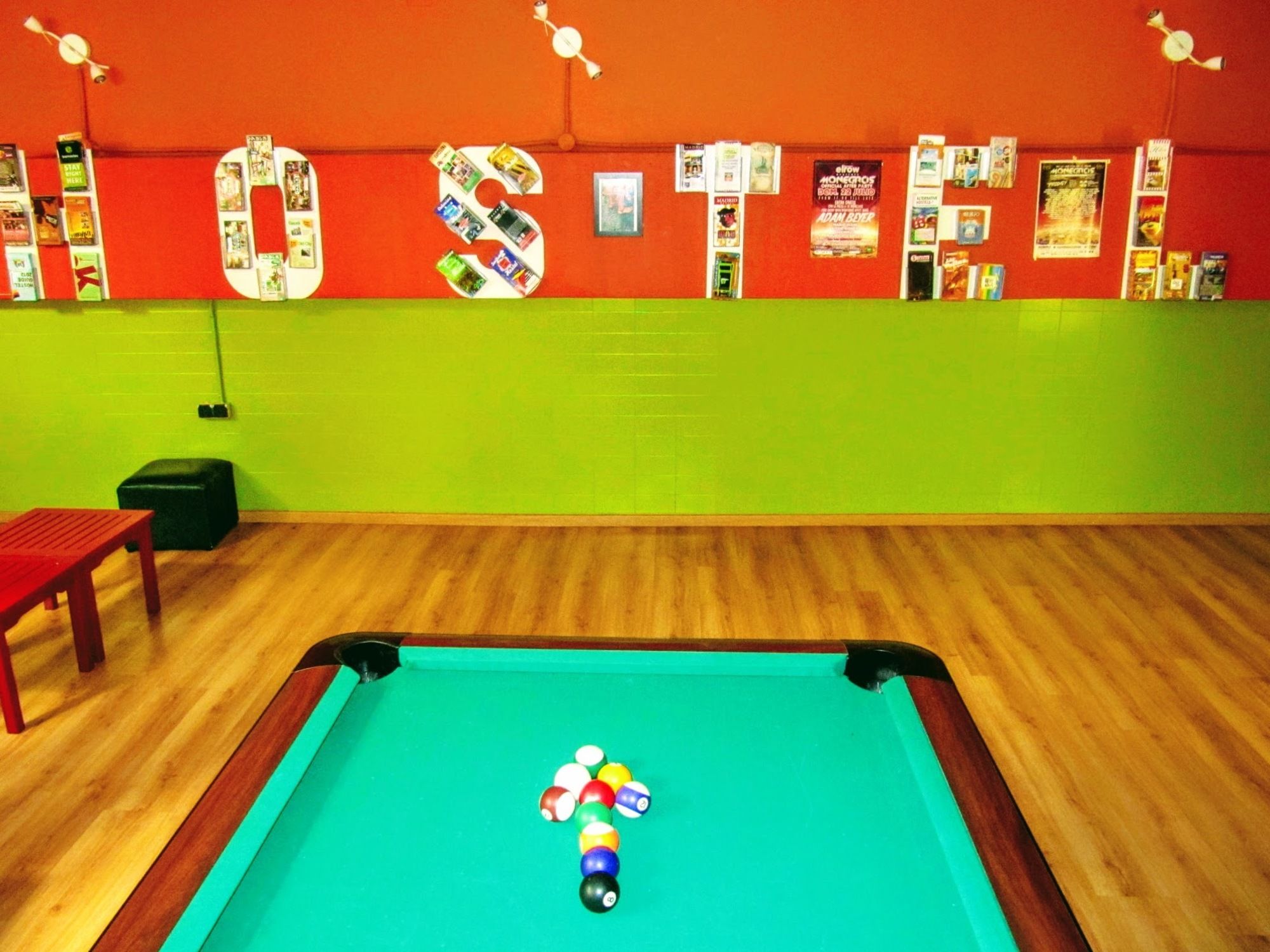 Фото Yellow Nest Hostel Barcelona