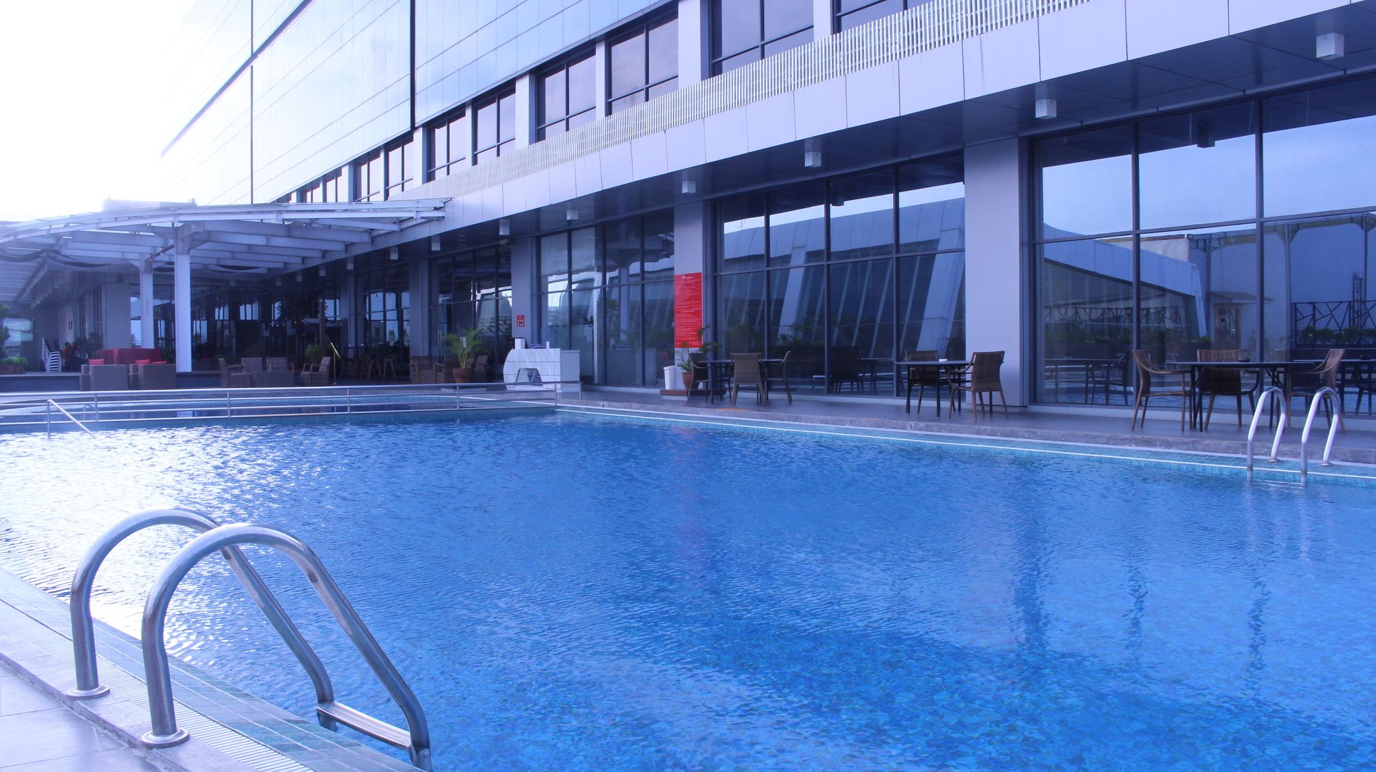 Фото Swiss-Belhotel Cirebon