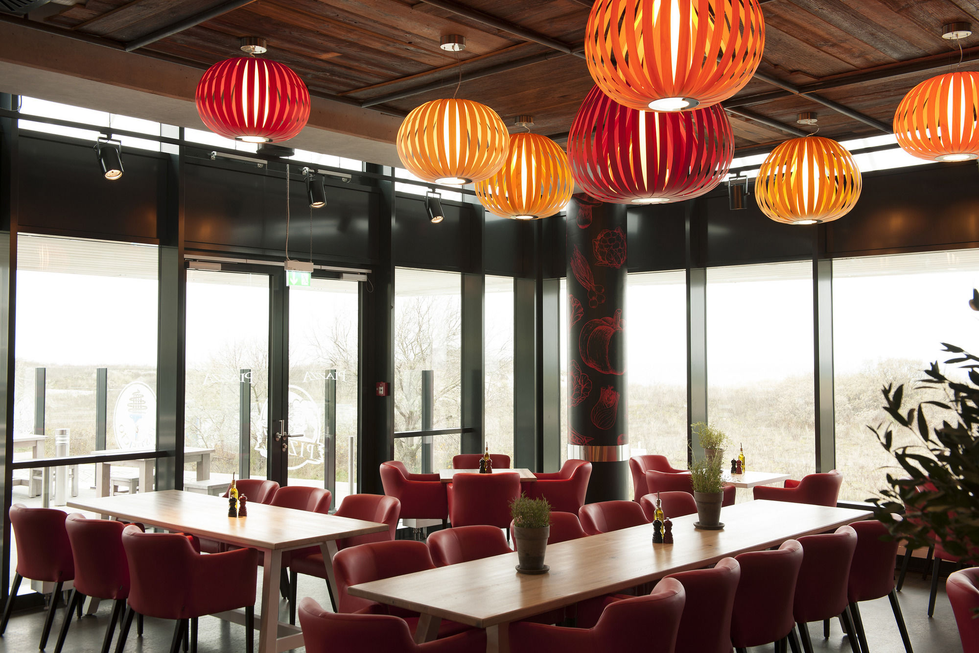 Фото Aja Warnemuende