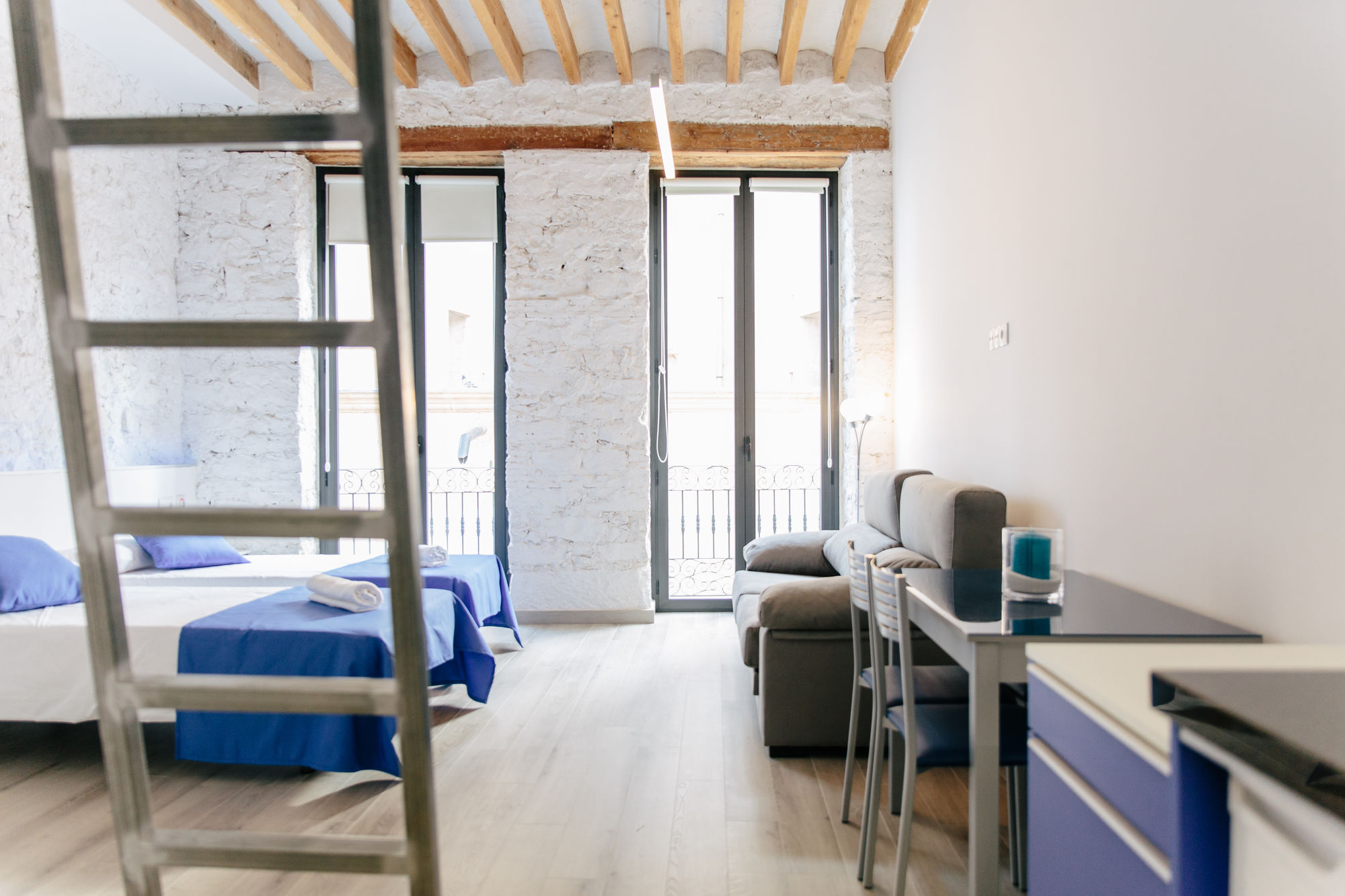 Фото Apartamentos Tito San Nicolás