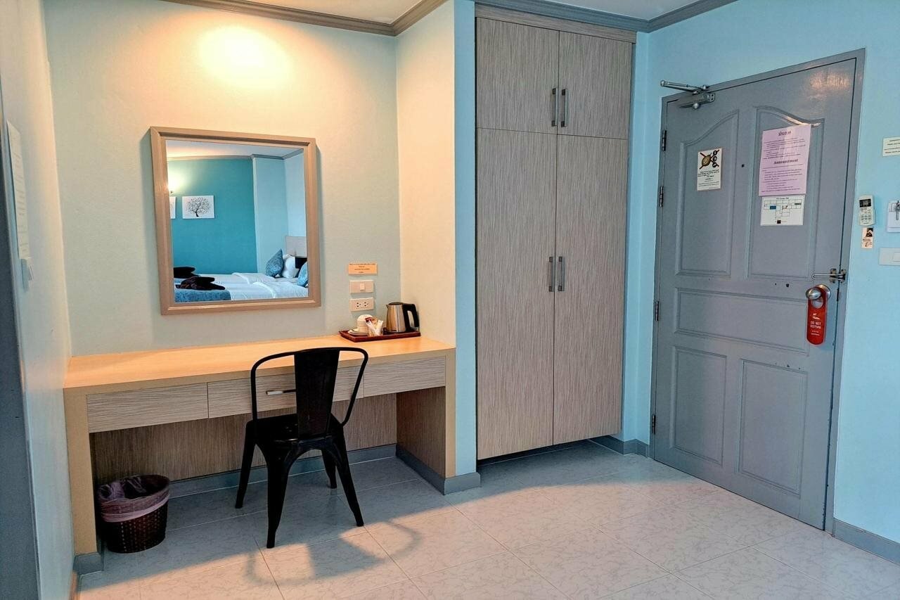 Фото Thipurai City Hotel