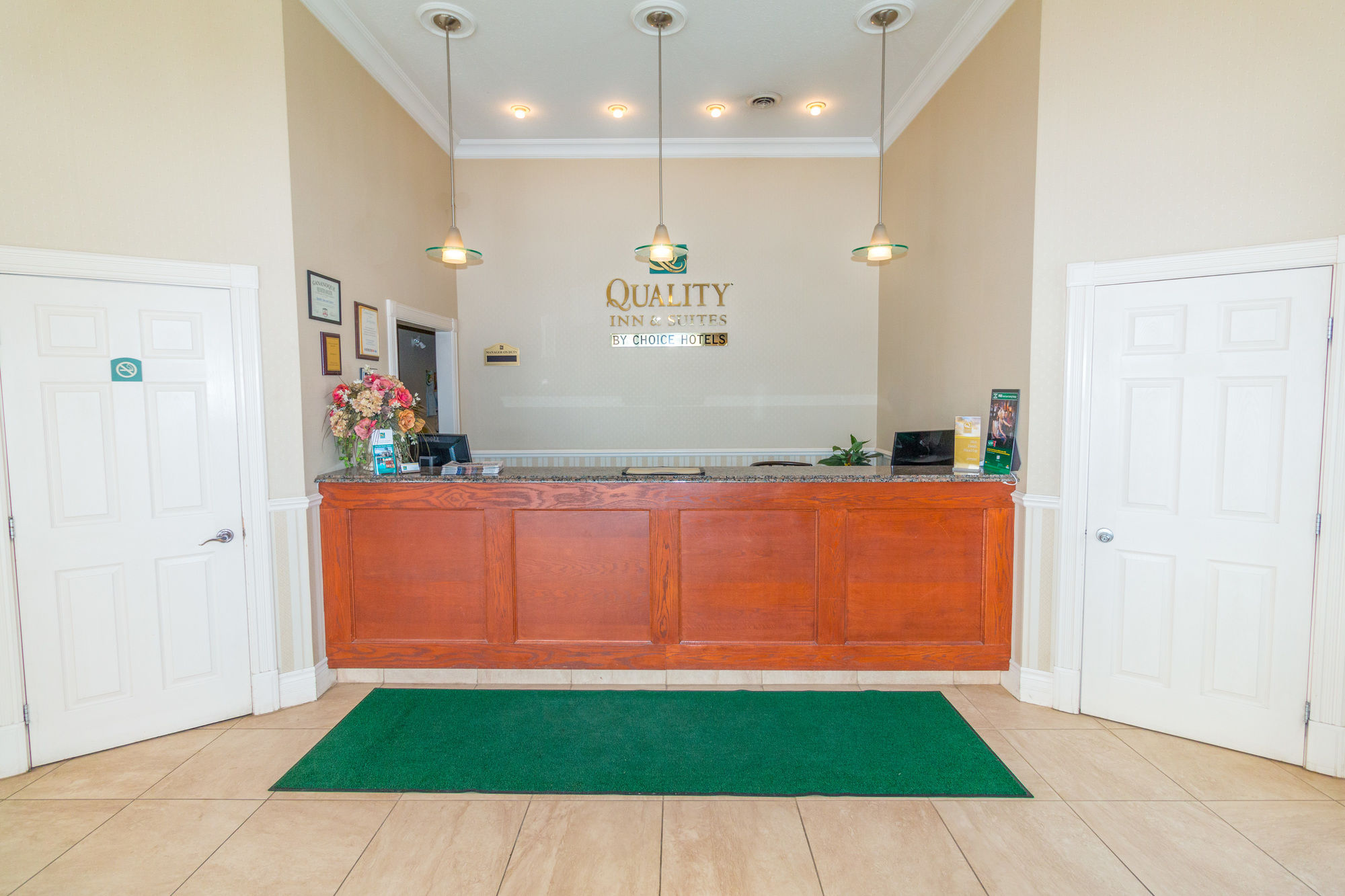 Фото Quality Inn & Suites 1000 Islands