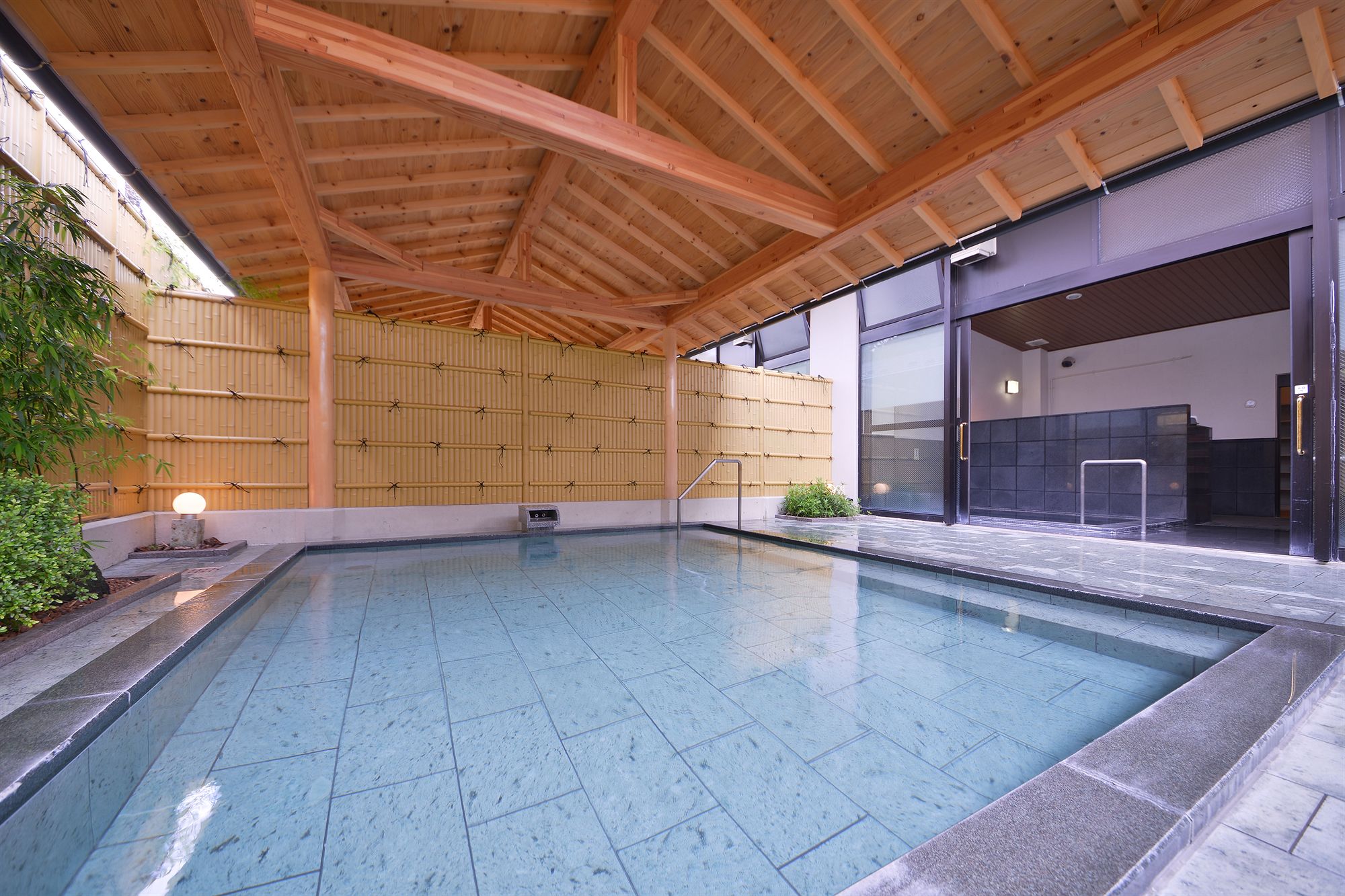 Фото Nikko Station Hotel Classic