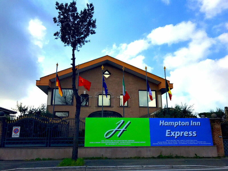 Гостиница Euro House Inn Airport Hotel & Residence в Фьюмичино