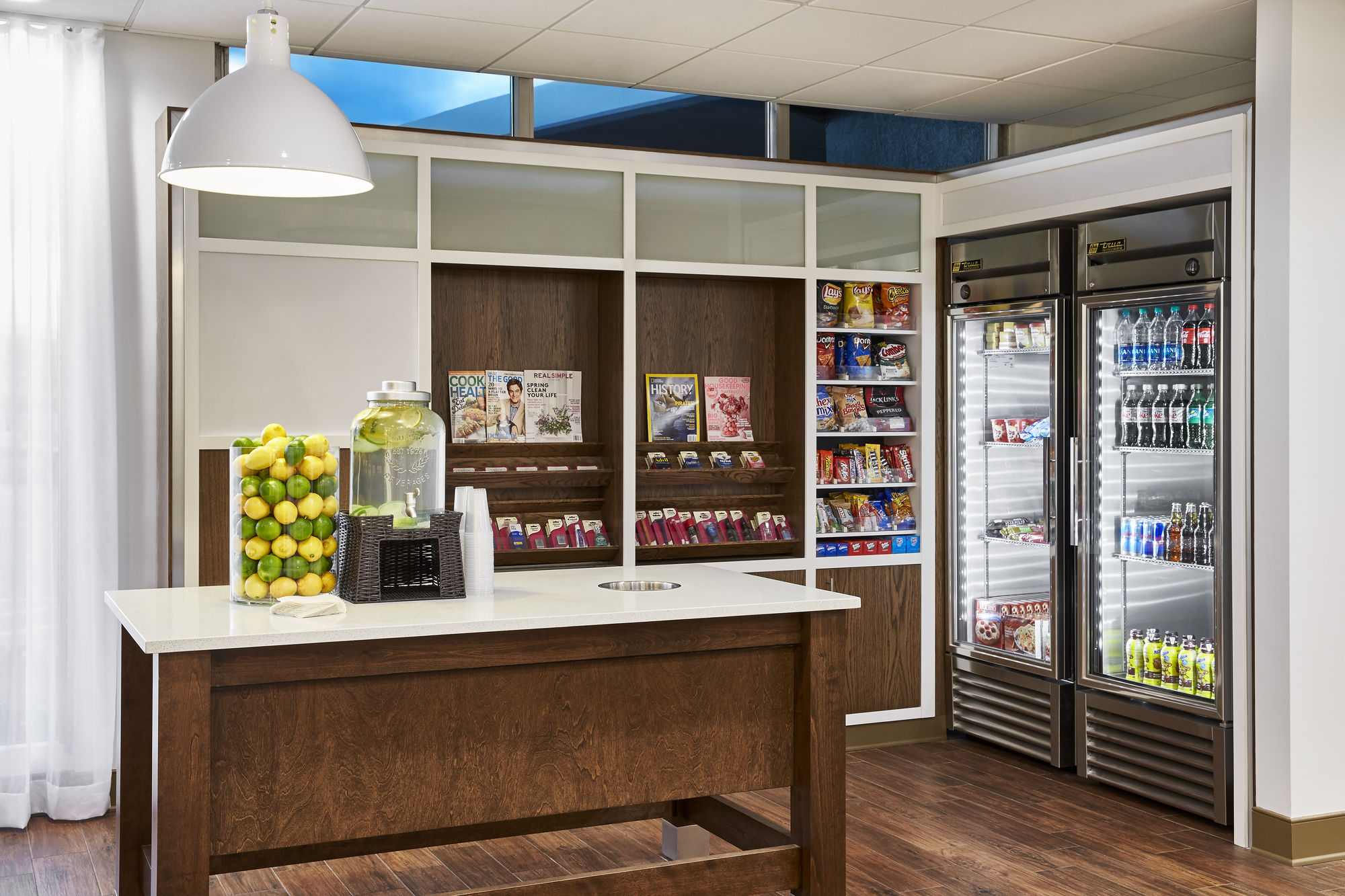 Фото Holiday Inn Alexandria at Carlyle, an Ihg Hotel